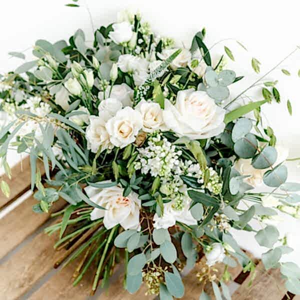 Neutrals Luxury bouquet - flowers of Bath